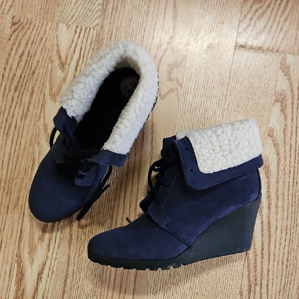 Women's Nautica Navy Wedge Ankle Boots with Shearling Lining